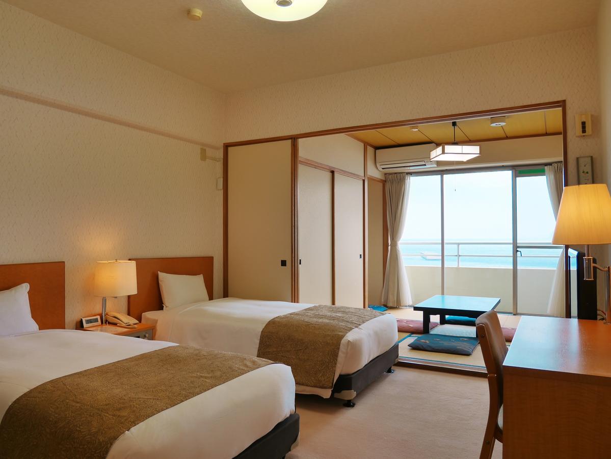 Wisterian Life Club Atami Hotel Atami  Ngoại thất bức ảnh