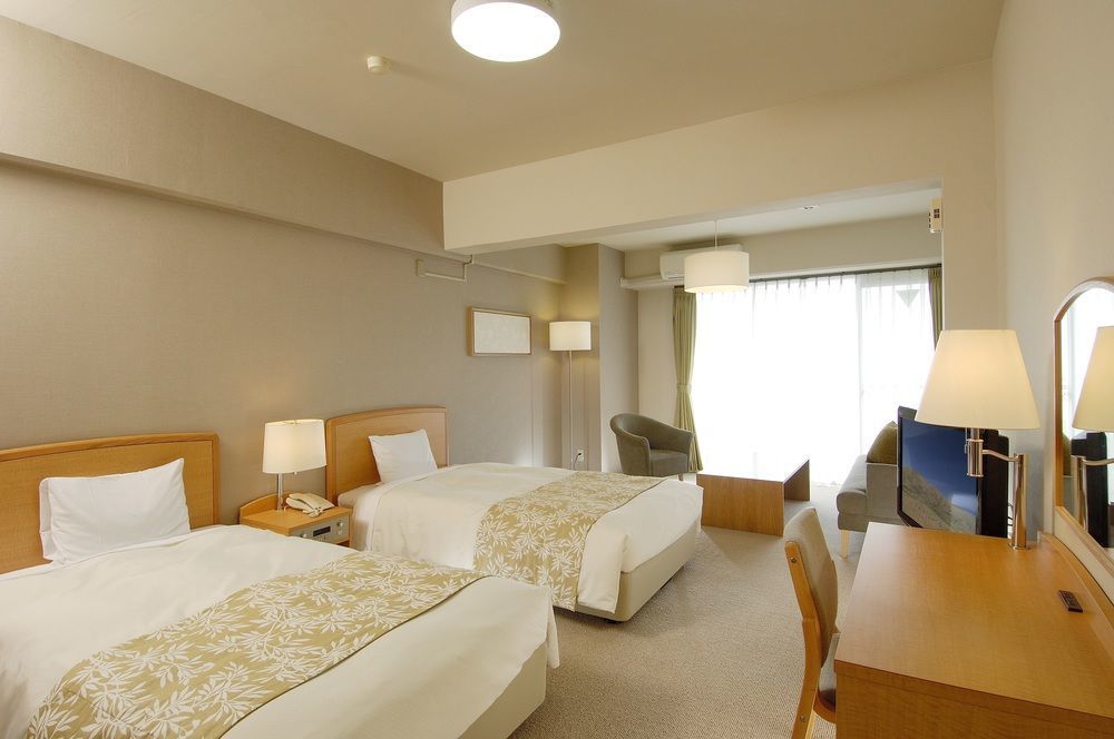 Wisterian Life Club Atami Hotel Atami  Ngoại thất bức ảnh